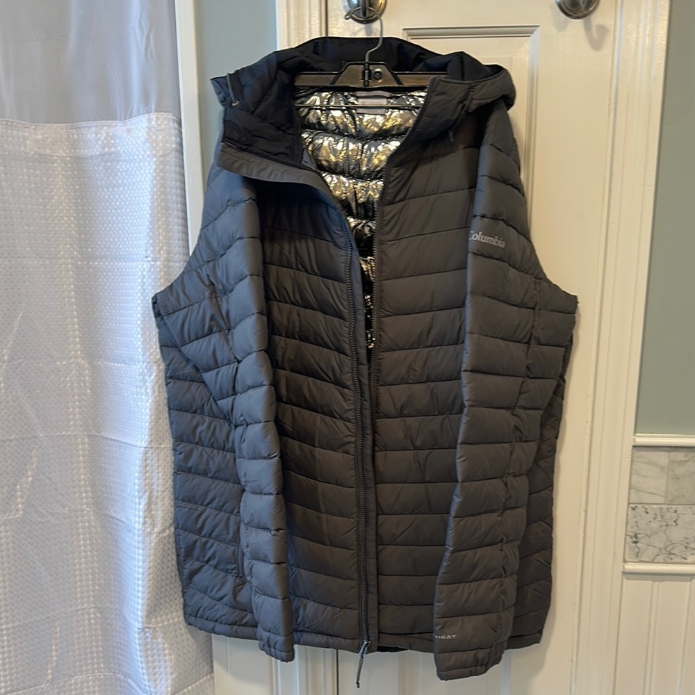 Men's Columbia Slope Edge II Hooded Jacket - Gray; New with tags!